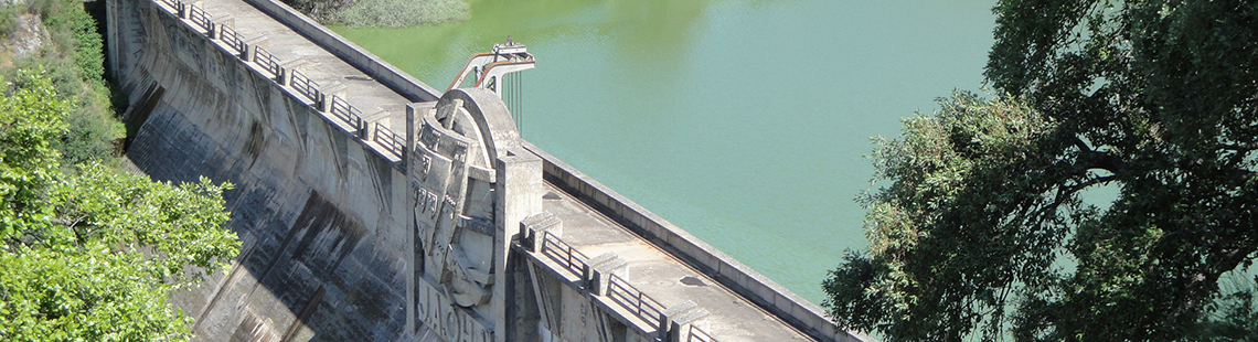 Arbi fotos frente barragem Marechal Carmona